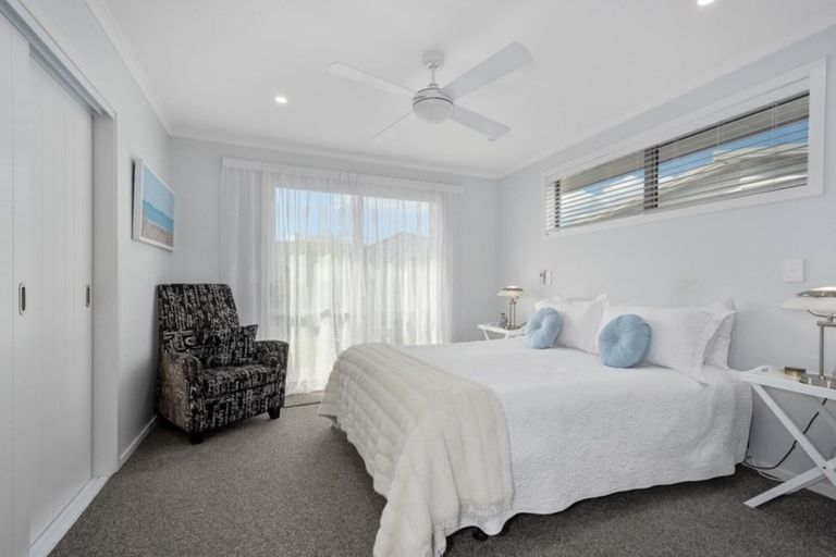 Photo of property in 3 Kamahi Crescent, Papamoa Beach, Papamoa, 3118