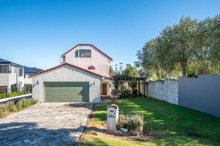 Photo of property in 45a Takutai Avenue, Half Moon Bay, Auckland, 2012