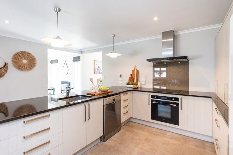 Photo of property in 322a College Street, West End, Palmerston North, 4410