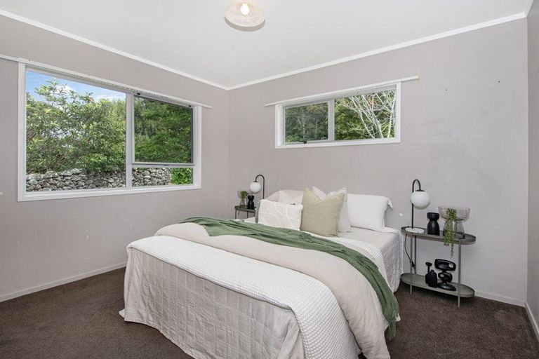 Photo of property in 37 Tauraroa Road, Maungakaramea, Whangarei, 0178