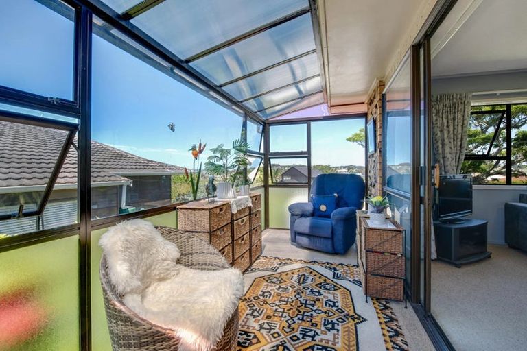 Photo of property in 1/213 Hibiscus Coast Highway, Red Beach, 0932