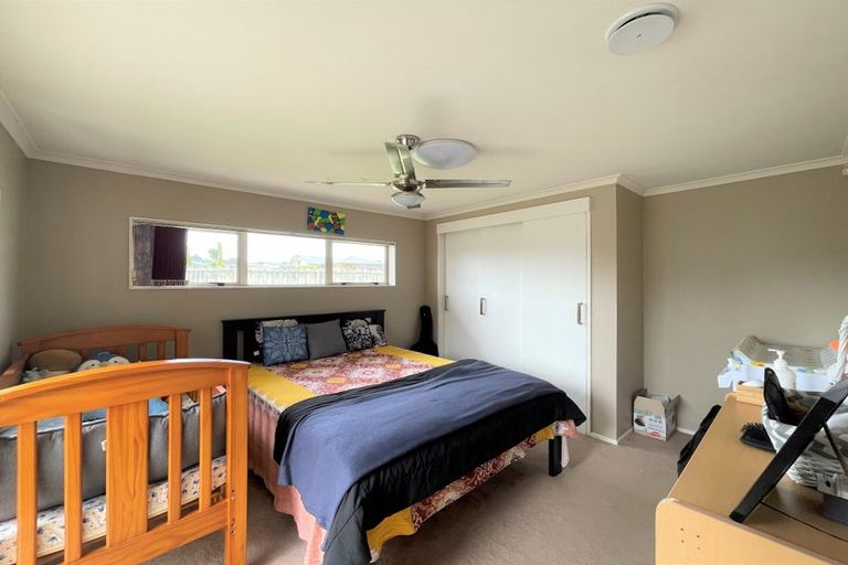 Photo of property in 44 Medvale Avenue, Flat Bush, Auckland, 2019