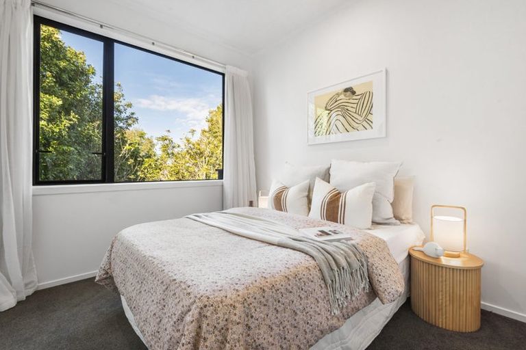 Photo of property in 14 Fordham Street, Beach Haven, Auckland, 0626