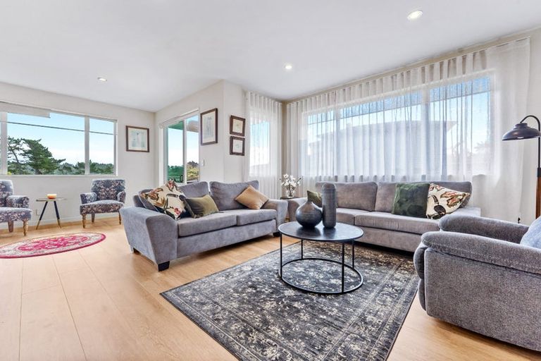 Photo of property in 2 Treetops Way, Bayview, Auckland, 0629
