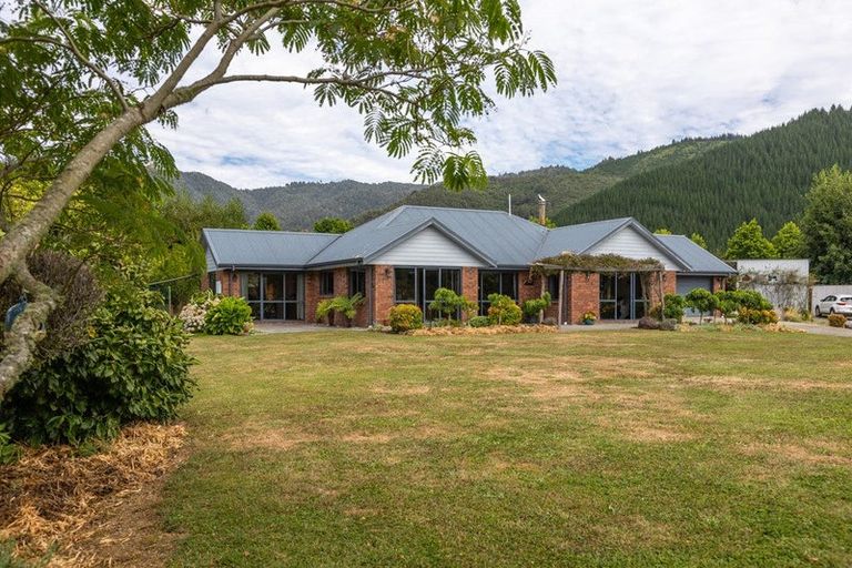 Photo of property in 22 Hebberds Road, Rai Valley, 7192