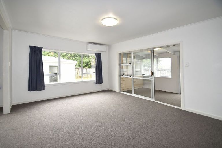 Photo of property in 13 Abel Tasman Avenue, Henderson, Auckland, 0610