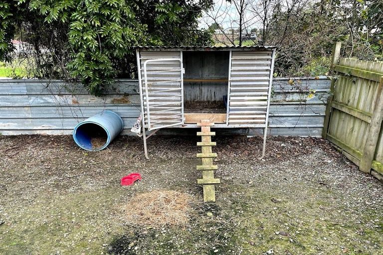 Photo of property in 22 Churchill Crescent, Shannon, 4821