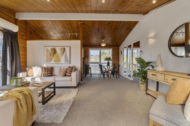 Photo of property in 56b Woodglen Road, Glen Eden, Auckland, 0602