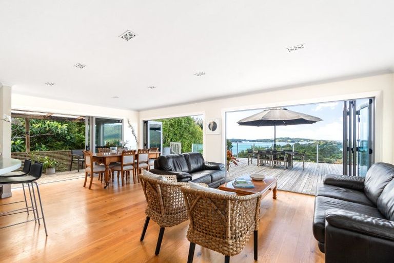 Photo of property in 424b Manawaora Road, Parekura Bay, Russell, 0184