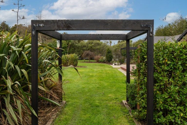 Photo of property in 40 Matua Grove, Otatara, Invercargill, 9879