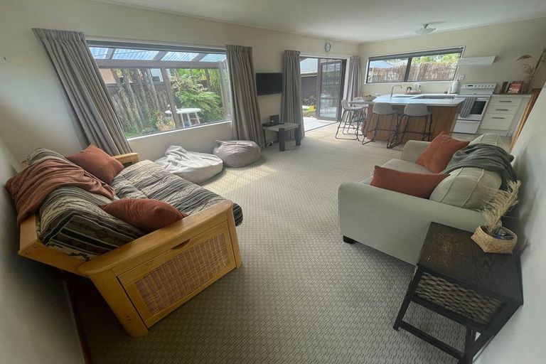 Photo of property in 11b Willow Avenue, Hannahs Bay, Rotorua, 3010