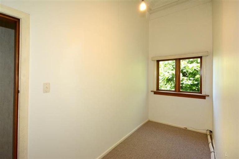 Photo of property in 4 Royal Terrace, Dunedin Central, Dunedin, 9016