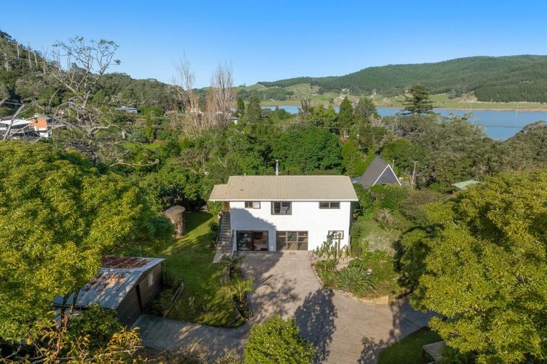 Photo of property in 311 Opoutere Road, Opoutere, Whangamata, 3691