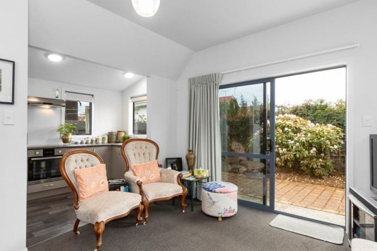 Photo of property in 82 Bay View Road, South Dunedin, Dunedin, 9012