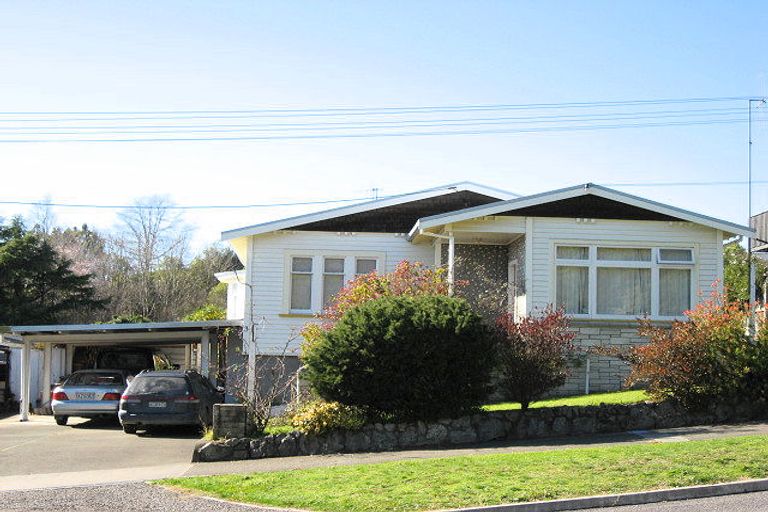 Photo of property in 3 Kitchener Street, Waipukurau, 4200