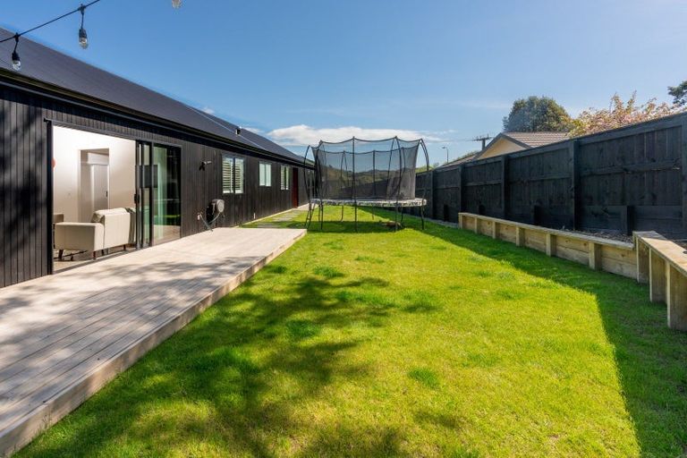 Photo of property in 51a Elizabeth Street, Waikanae, 5036