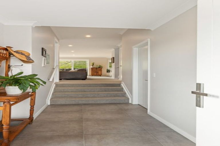 Photo of property in 140 Godfrey Drive, Orewa, 0931