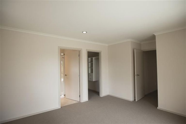 Photo of property in 1 Charlotte Crescent, Dinsdale, Hamilton, 3204