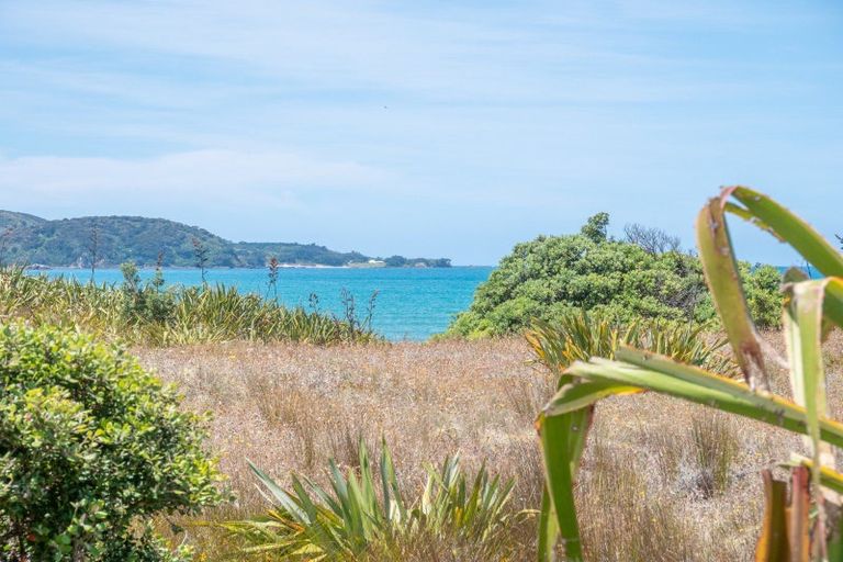 Photo of property in 95 Simon Urlich Road, Karikari Peninsula, 0483