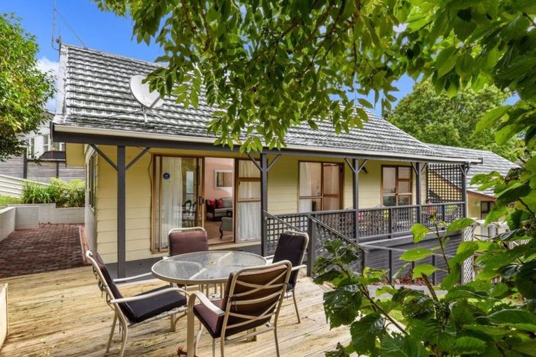 Photo of property in 1/86 Mountbatten Avenue, Hillcrest, Auckland, 0627