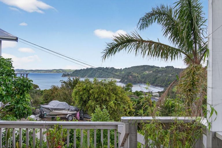 Photo of property in 11 Kendale Drive, Leigh, 0985