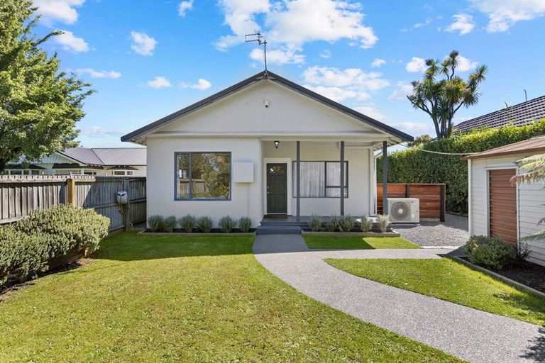 Photo of property in 35a Ayers Street, Rangiora, 7400