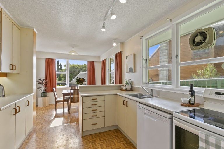 Photo of property in 196 Pembroke Road, Wilton, Wellington, 6012