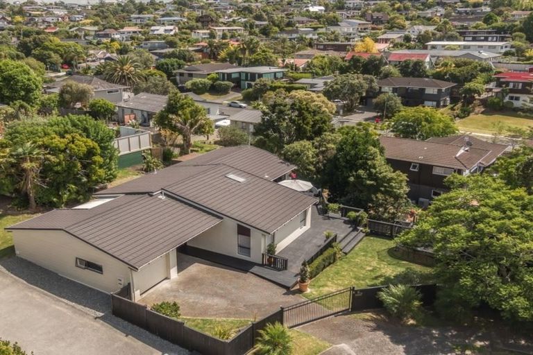 Photo of property in 6 Ponui Place, Mairangi Bay, Auckland, 0630