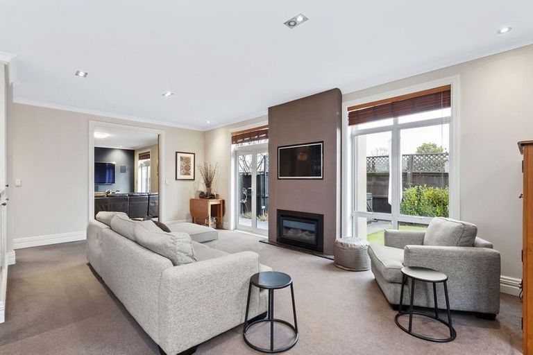 Photo of property in 45 Wroxton Terrace, Merivale, Christchurch, 8014
