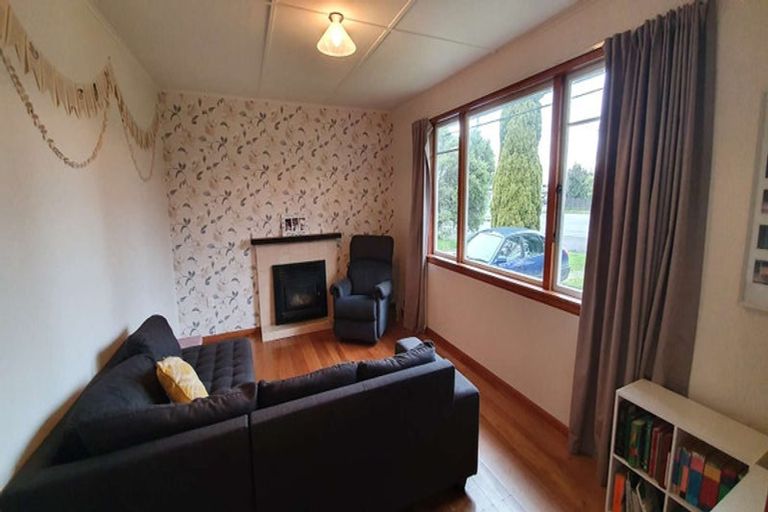 Photo of property in 117 Fitzherbert Street, Featherston, 5710