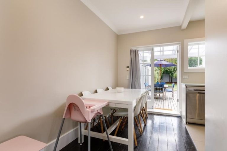 Photo of property in 59 Riddlers Crescent, Petone, Lower Hutt, 5012