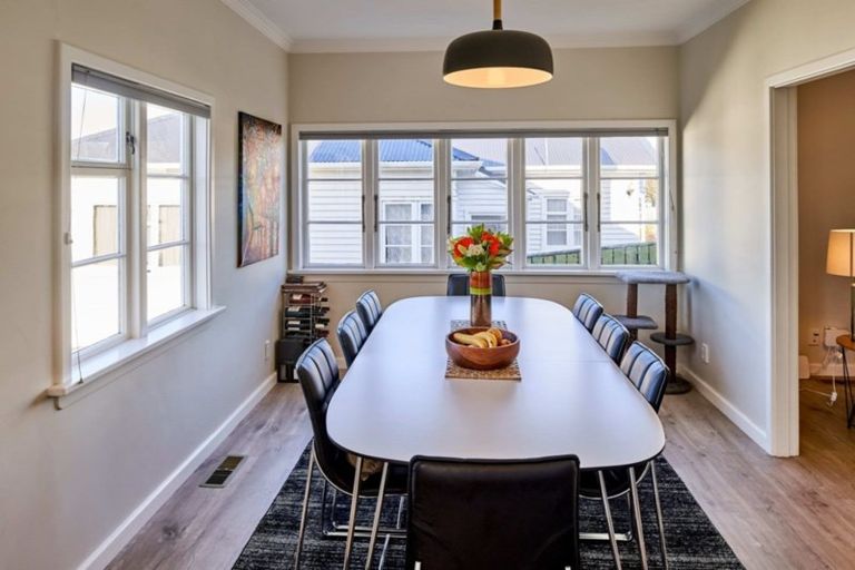 Photo of property in 53 Box Hill, Khandallah, Wellington, 6035