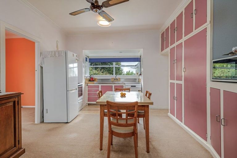 Photo of property in 49 Holland Crescent, Bulls, 4818