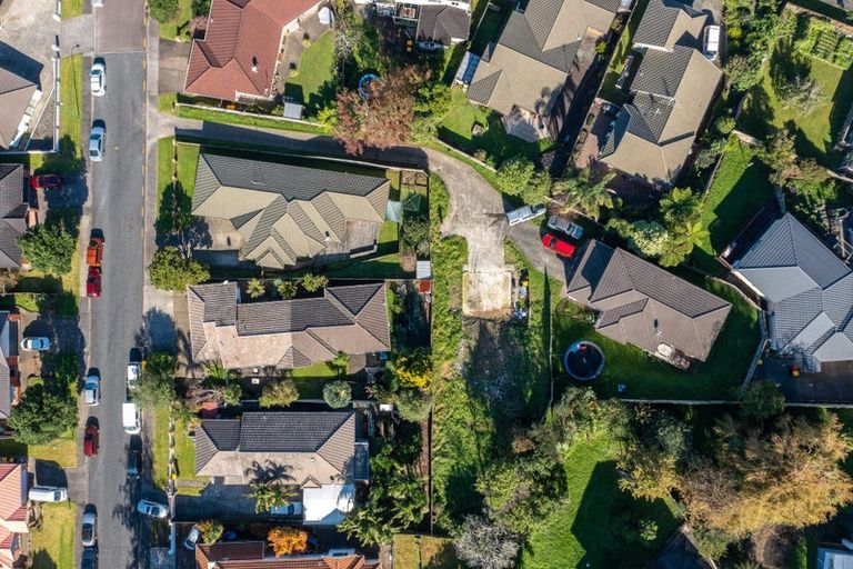 Photo of property in 16 Millstream Drive, Henderson, Auckland, 0610