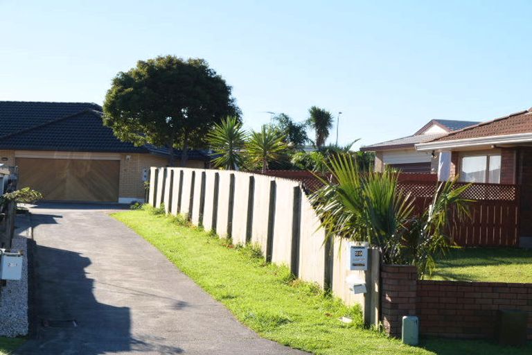 Photo of property in 27 Kilimanjaro Drive, Northpark, Auckland, 2013
