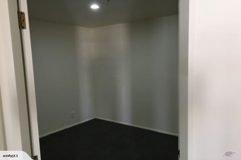 Photo of property in Courtenay Apartments, 602/120 Courtenay Place, Te Aro, Wellington, 6011