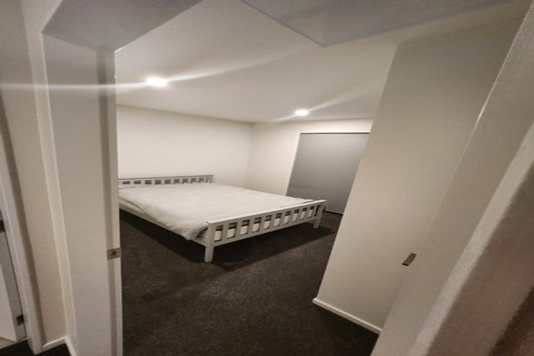 Photo of property in 2/43 Churton Crescent, Taita, Lower Hutt, 5011