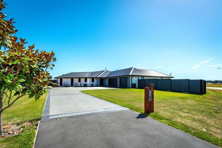 Photo of property in 62 Kingsdowne Drive, West Melton, 7618