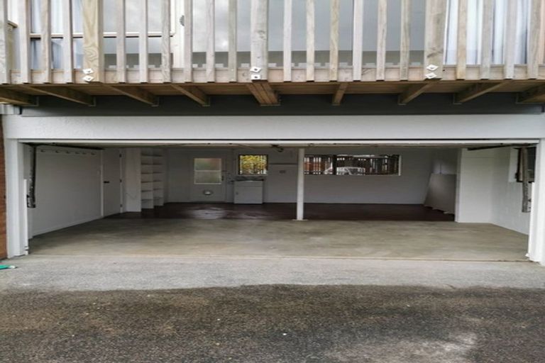 Photo of property in 2/41 Francis Street, Hauraki, Auckland, 0622