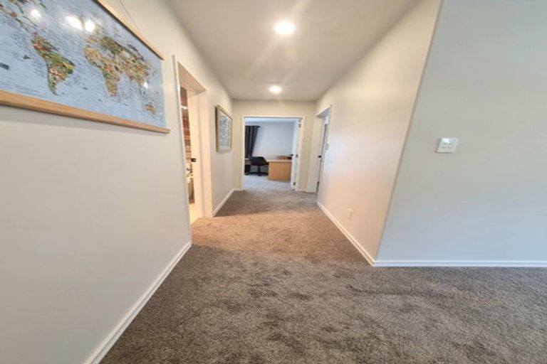 Photo of property in 72 Joshua Carder Drive, Hobsonville, Auckland, 0616