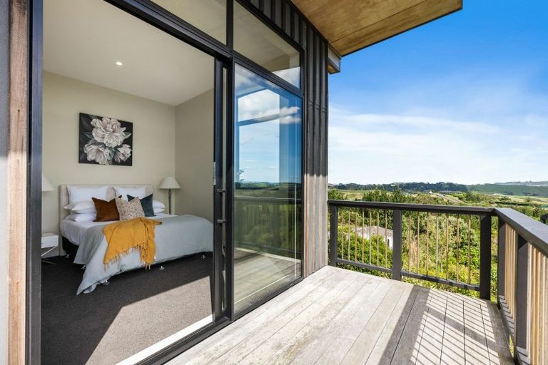 Photo of property in 378e Ara-kotinga, Whitford, Manurewa, 2576