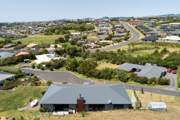 Photo of property in 8 Southill Way, Pyes Pa, Tauranga, 3112