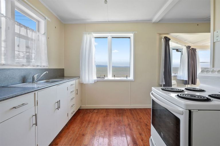 Photo of property in 378 Thames Coast Sh25 Road, Thornton Bay, Thames, 3575