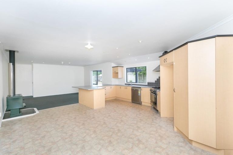 Photo of property in 45 Catalina Drive, Melville, Hamilton, 3206