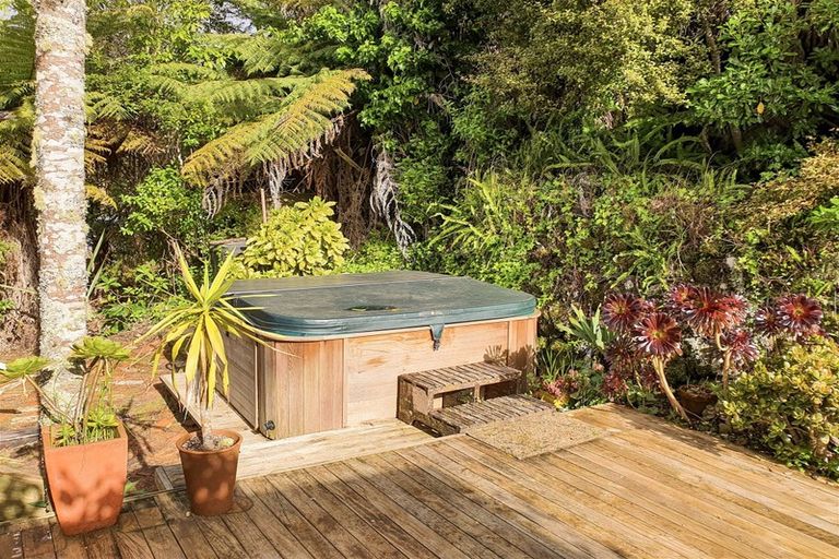 Photo of property in 4 Kellet Street, Opua, 0200