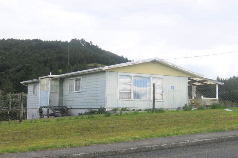 Photo of property in 57 View Road, Hikurangi, 0114