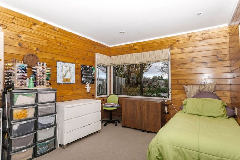 Photo of property in 24 Ruahine Street, Dannevirke, 4930