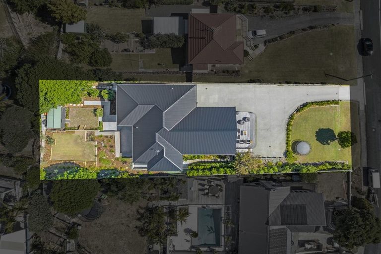 Photo of property in 71 Pah Road, Cockle Bay, Auckland, 2014