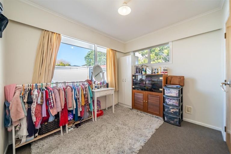 Photo of property in 120 Kings Crescent, Hutt Central, Lower Hutt, 5010