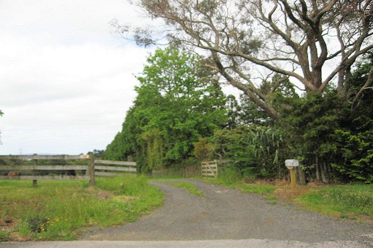 Photo of property in 244 Razorback Road, Bombay, Pokeno, 2472